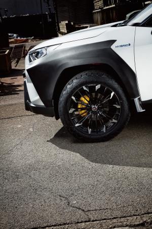 Toyota RAV4 Hybrid by Versus 2020 года 